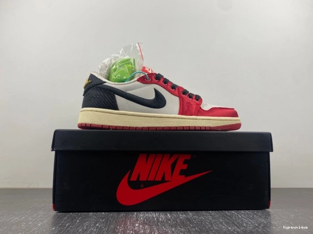 HYPE 1 OG Home x Jordan FN0432-017 Air Room Trophy Low 0804